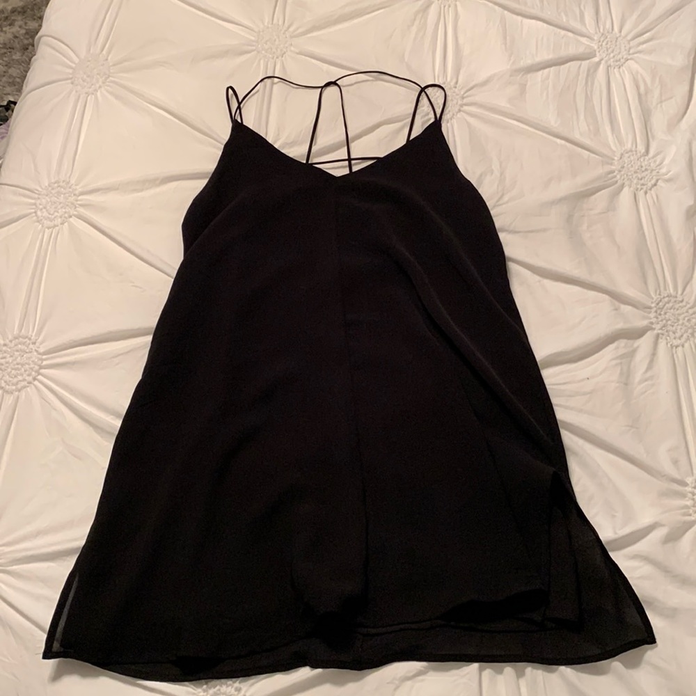 Short black dress - size XS forever 21
